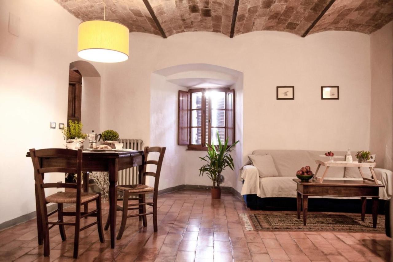 Fattoria Guicciardini Apartment San Gimignano Bagian luar foto